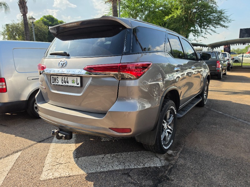2017 Toyota Fortuner 2.8 GD6 2×4