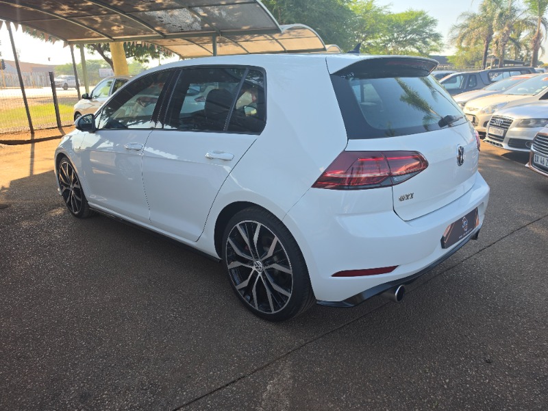 2017 VOLKSWAGEN GOLF 2.0 TSI 7.5 GTI