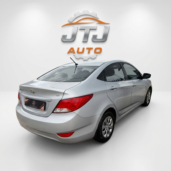 2017 Hyundai Accent Sedan 1.6 Motion